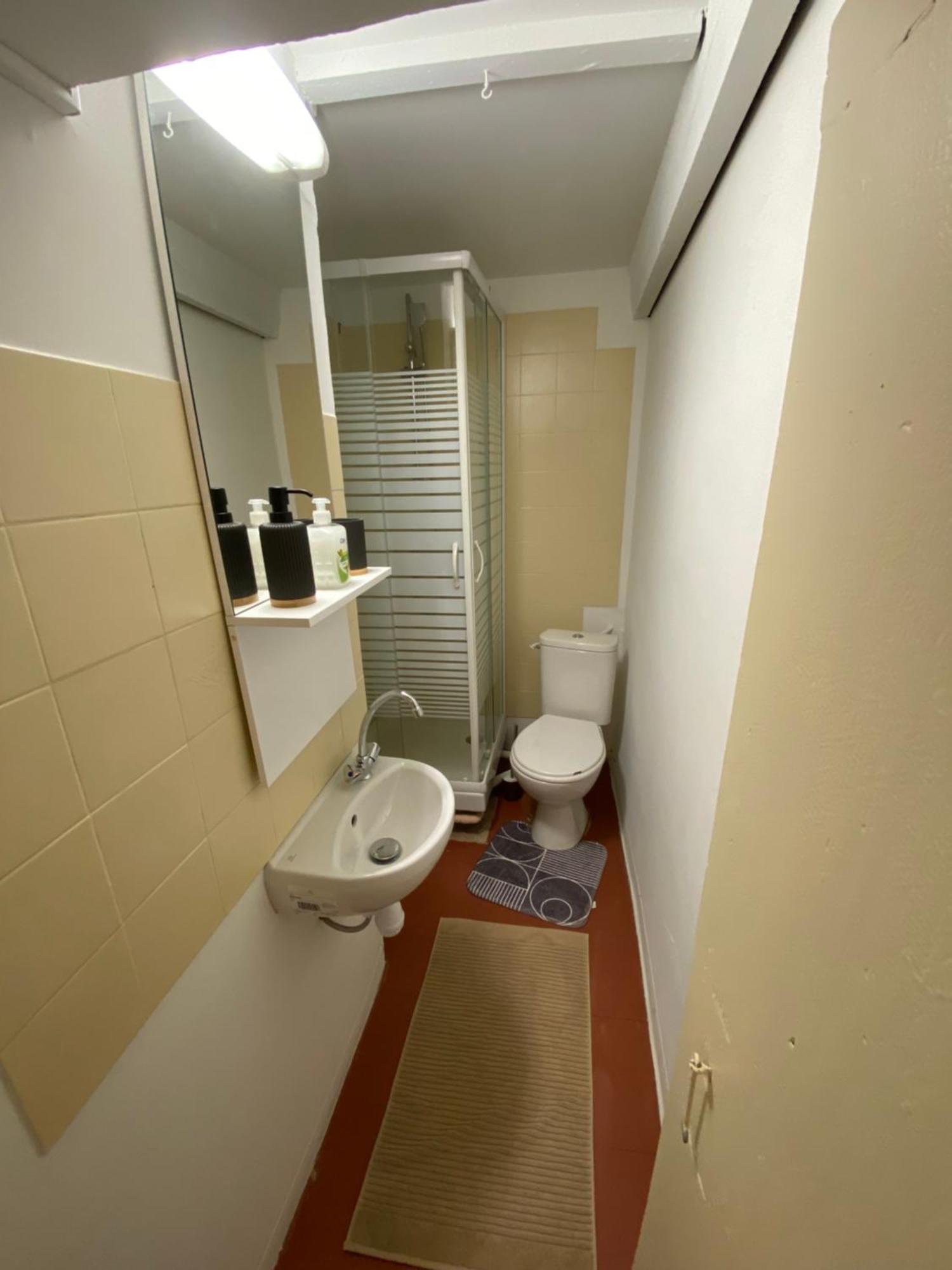 Le Petit Change Avinhão Exterior foto